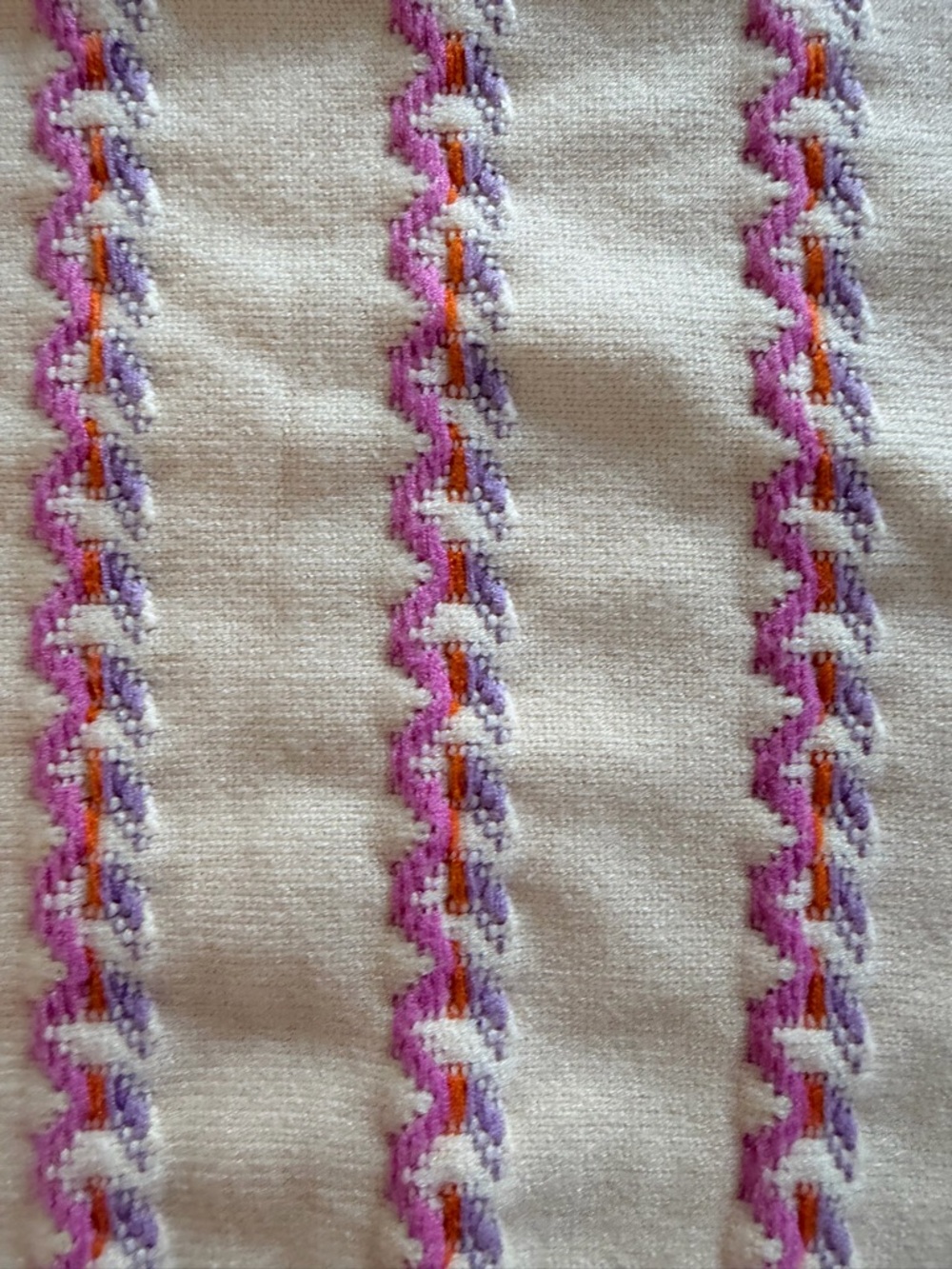 THML Multi-Pattern Short Sleeve Knit Sweater Cream with Pink and Orange Trim M - Picture 9 of 11